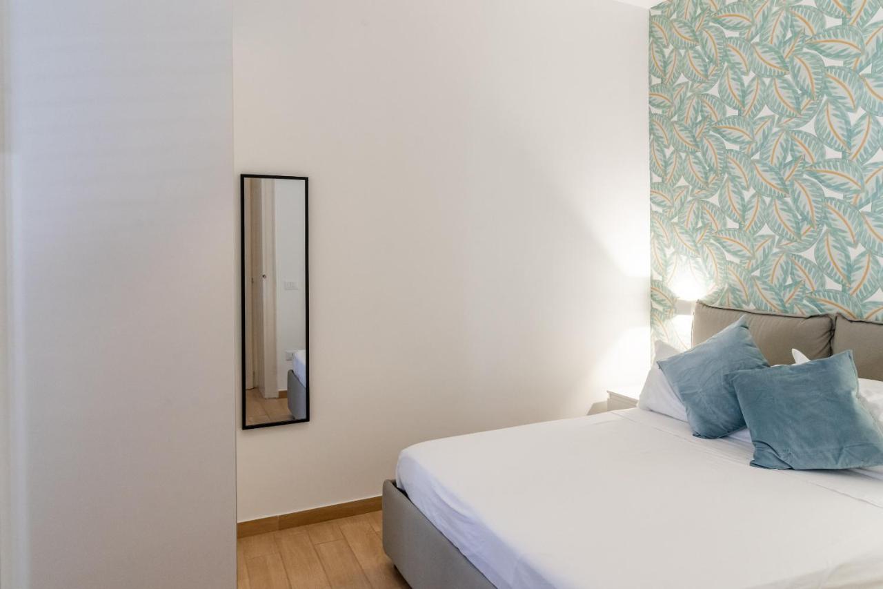 Four Luxury Apartment Palermo Exterior photo