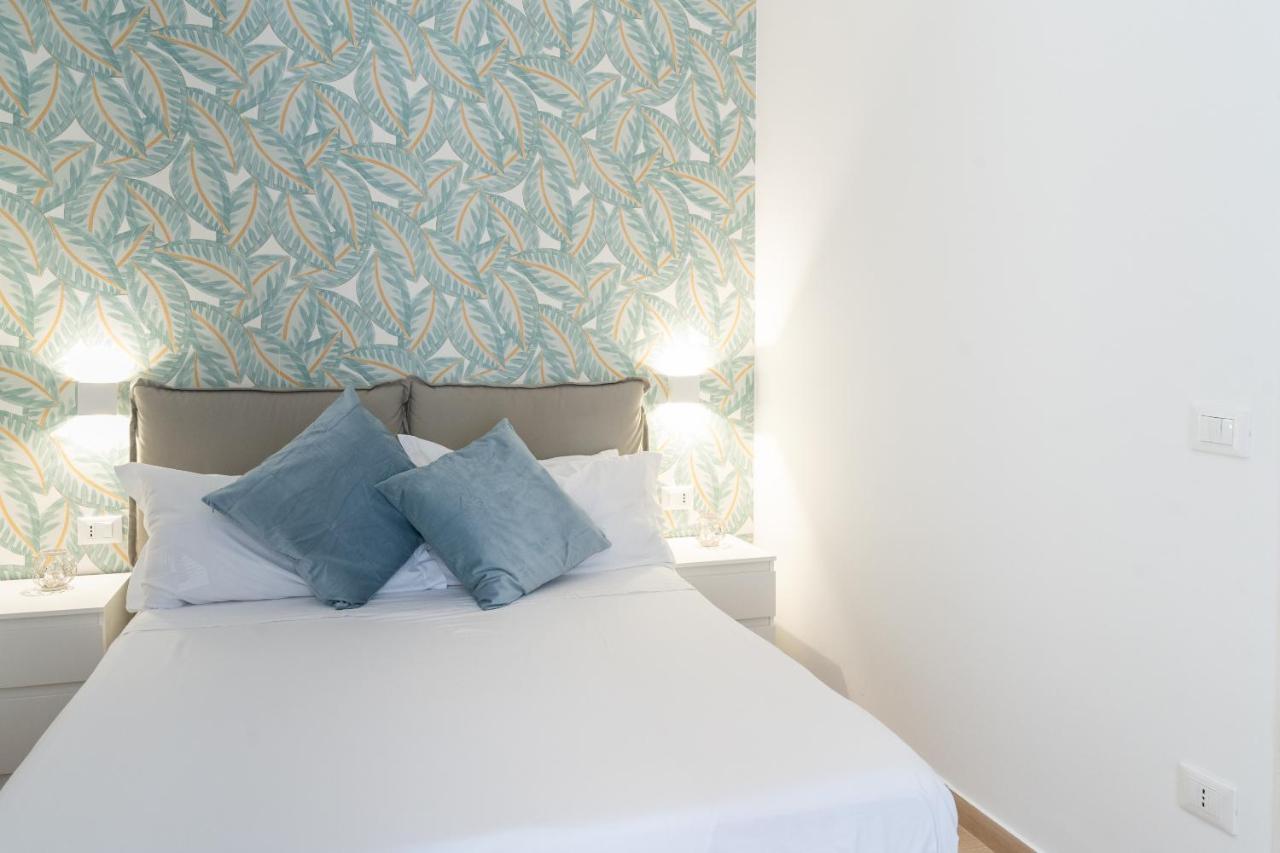 Four Luxury Apartment Palermo Exterior photo